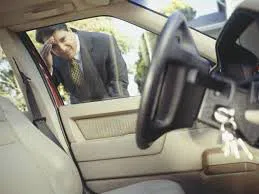 Pittsburgh Locksmith Master Pittsburgh, PA 412-226-6526 - keys-locked-in-car